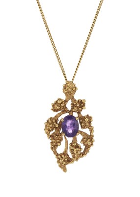Lot 66 - Cropp & Farr, a 1970s 9ct gold amethyst brutalist pendant, with chain