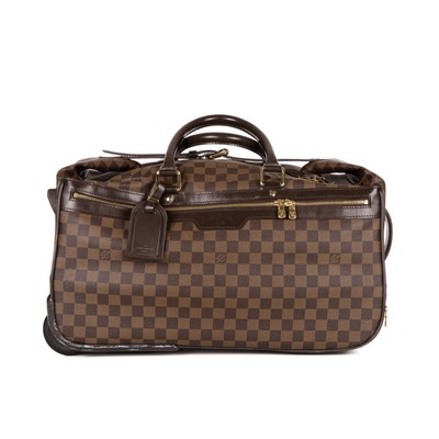 Lot 412 - Louis Vuitton, a damier ebene Eole 50 rolling...