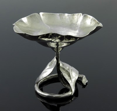 Lot 108 - An Arts and Crafts silver naturalistic bowl,...