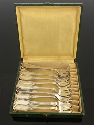 Lot 22 - A set of twelve French silver plated oyster...