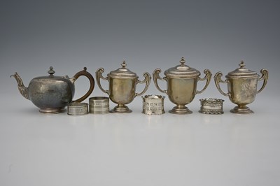 Lot 453 - A matched set of early twentieth-century...