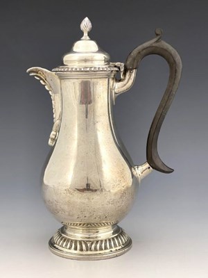 Lot 35 - An Edwardian silver hot water jug, Charles...