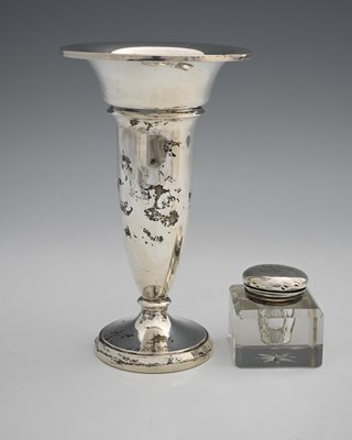 Lot 159 - A George V silver vase, with flared rim,...