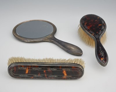 Lot 287 - A George V tortoiseshell silver-mounted...