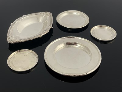 Lot 93 - Five various silver pin dishes and coasters,...