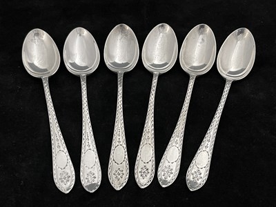 Lot 160 - A set of six George V silver teaspoons, each...