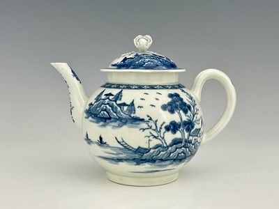 Lot 579 - A Worcester blue and white teapot and cover,...