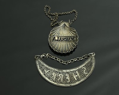 Lot 252 - A nineteenth-century silver coloured-metal...