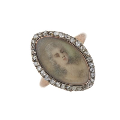 Lot 21 - A fine and rare Georgian gold diamond portrait miniature ring