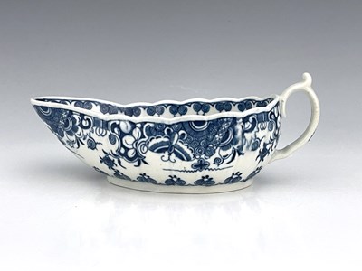 Lot 718 - A Worcester blue and white sauce boat, circa...