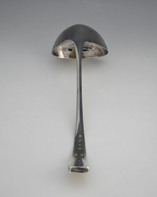 Lot 185 - Stuart Devlin. 
An Elizabeth II silver...