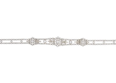 Lot 35 - An 18ct gold diamond openwork bracelet