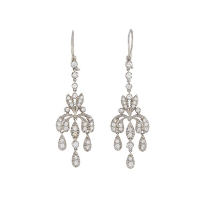 Lot 85 - A pair of 18ct gold diamond chandelier drop earrings