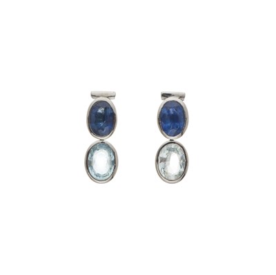 Lot 87 - A pair of 18ct gold sapphire and aquamarine earrings