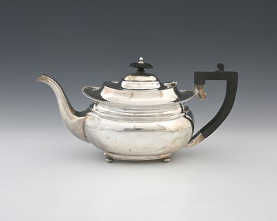 Lot 340 - An Elizabeth II silver teapot, of ogee form,...