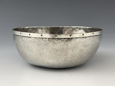 Lot 133 - An Arts and Crafts silver bowl, Adrian Harlaar,...