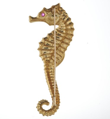 Lot 88 - Boodles, an 18ct gold ruby seahorse pendant