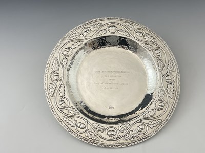 Lot 136 - An Arts and Crafts silver broad rimmed dish,...