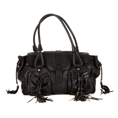 Lot 392 - Salvatore Ferragamo, a black leather handbag