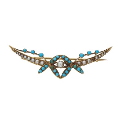 Lot 34 - An Edwardian gold turquoise and pearl brooch