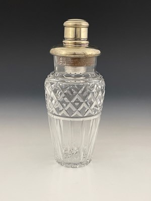 Lot 9 - A twentieth-century cut glass and...