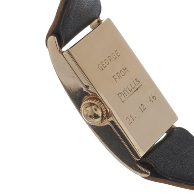 Lot 196 - Omega, an Art Deco gold Tank wrist watch