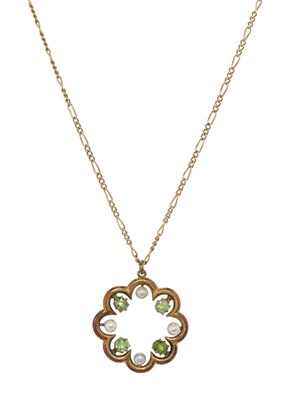 Lot 3 - An early 20th century gold demantoid garnet and pearl pendant, with chain