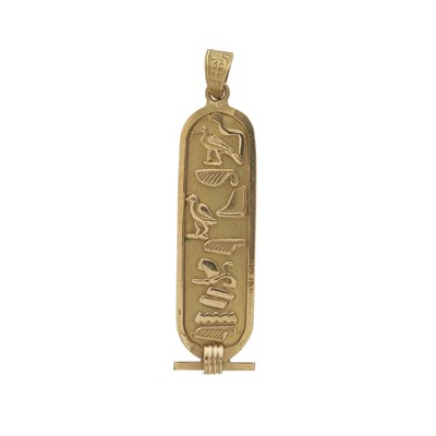 Lot 80 - An 18ct gold Egyptian cartouche pendant