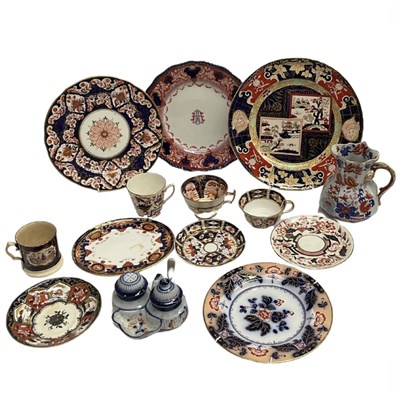 Lot 80A - A collection of chinaware in the Imari palette...