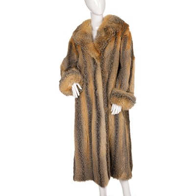 Lot 440 - A full-length coyote wolf fur coat