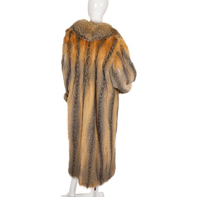 Lot 440 - A full-length coyote wolf fur coat