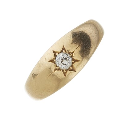 Lot 14 - A late Victorian 18ct gold old-cut diamond band ring