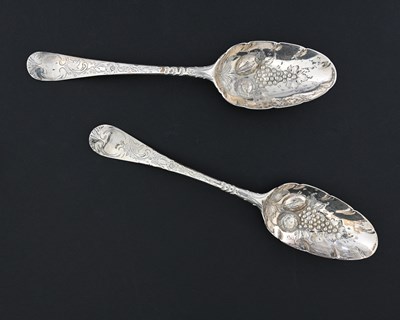 Lot 128 - A pair of English eighteenth-century silver...