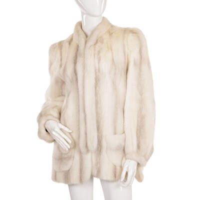 Lot 442 - An azurene/pearl mink fur jacket