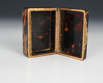 Lot 34 - A nineteenth-century tortoiseshell snuff box,...