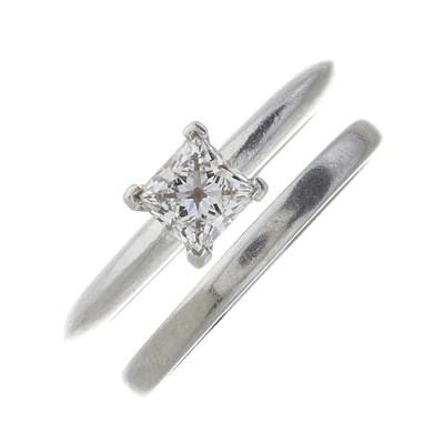 Lot 103 - Tiffany & Co., a platinum diamond single-stone ring, of 0.48ct