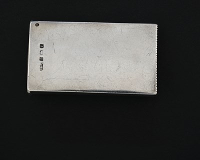 Lot 51 - A George V silver calling card vesta case, of...
