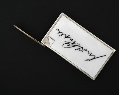 Lot 51 - A George V silver calling card vesta case, of...