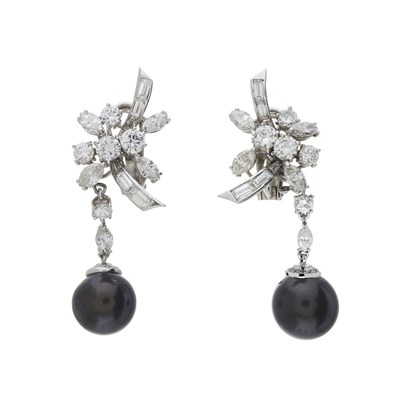 Lot 104 - A pair of grey cultured pearl and diamond drop earrings