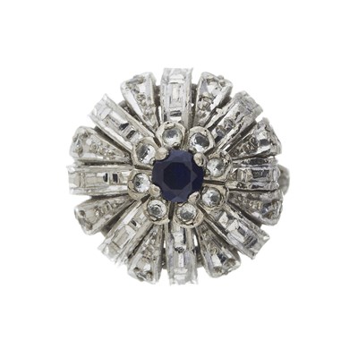 Lot 166 - A mid 20th century 18ct gold sapphire bombe ring