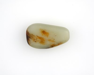 Lot 446 - A Chinese polished jade snuff bottle, tapered...