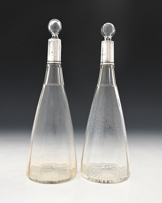 Lot 109 - A pair of George V silver-mounted glass...