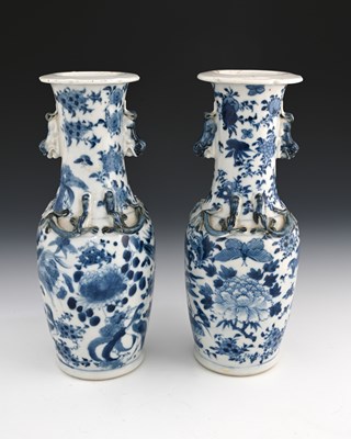 Lot 387 - A pair of Chinese blue and white lizard...