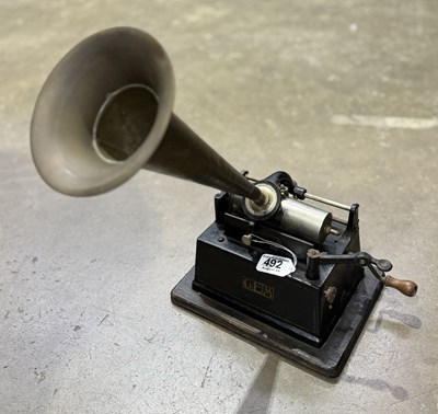 Lot 822 - An Edison Gem phonograph, Model C, Serial No....