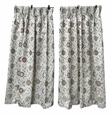 Lot 437a - A pair of Montgomery Floral window curtains,...