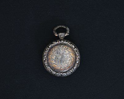 Lot 42 - A George IV silver novelty vinaigrette,...