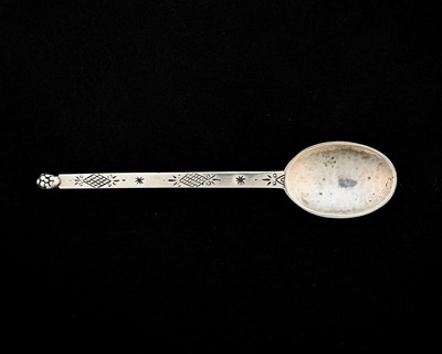 Lot 152 - Frances Harling, an Arts and Crafts silver...