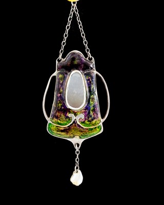 Lot 17 - An Art Nouveau silver pearl and enamel pendant