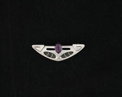 Lot 25 - A Jugendstil silver and amethyst, plique a...