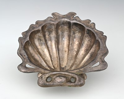 Lot 147 - An Arts and Crafts silver shell form bowl,...
